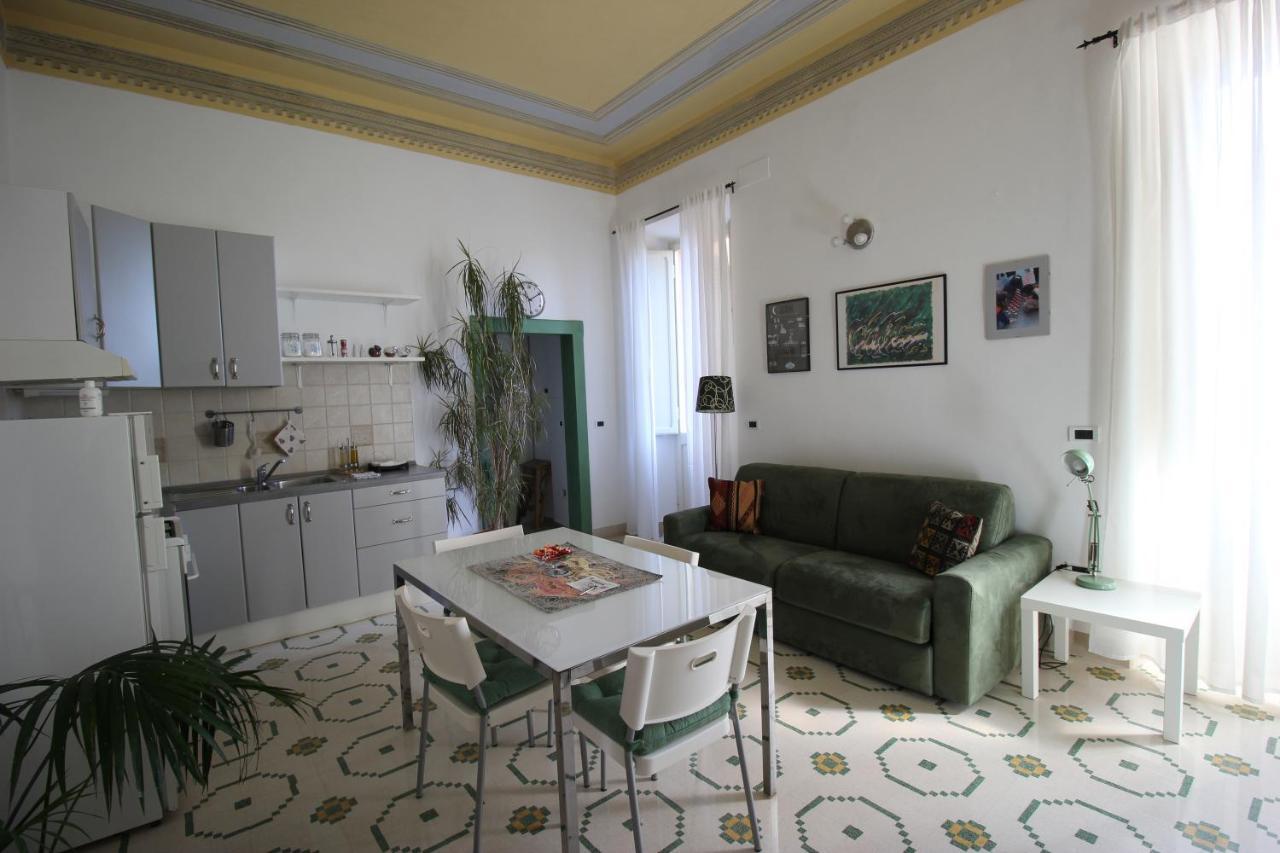 Apartamento Maddalena House Spello Exterior foto