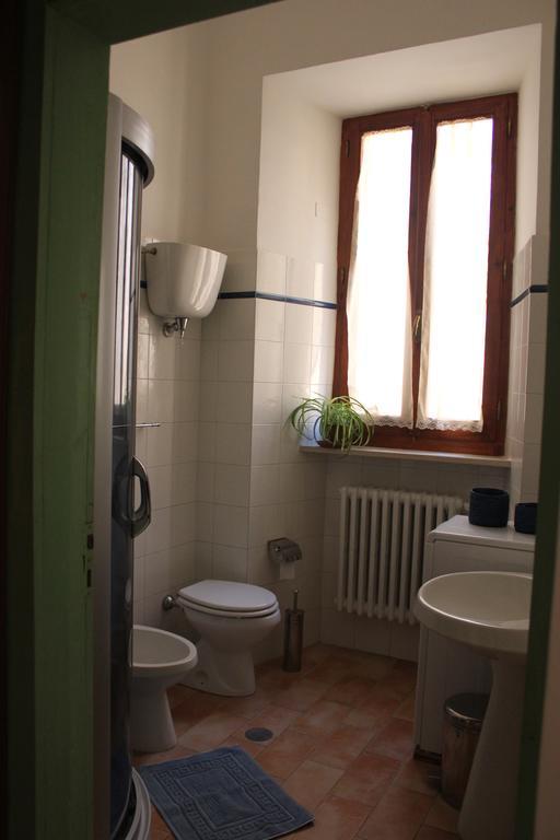 Apartamento Maddalena House Spello Habitación foto